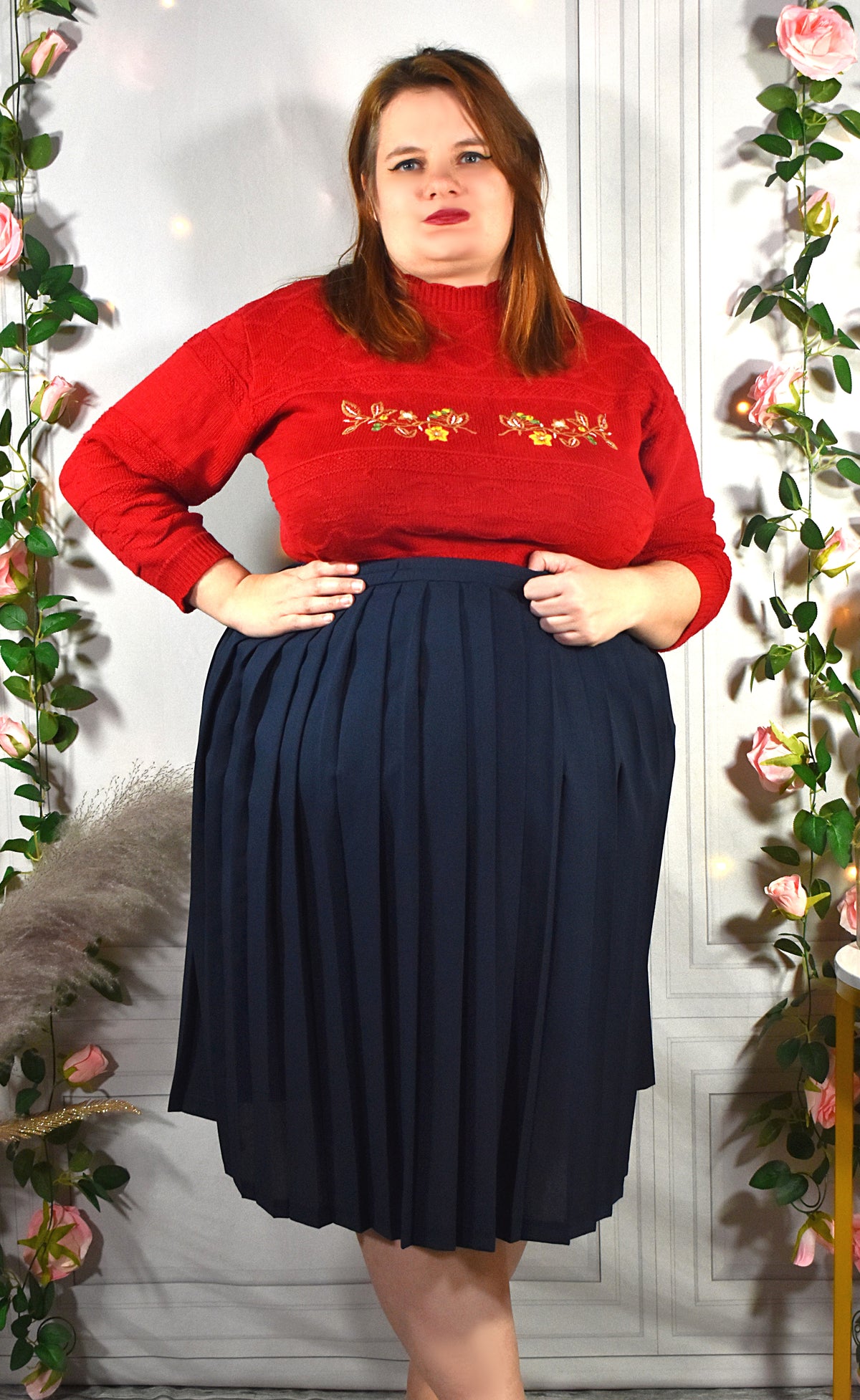 Pull rouge brodé