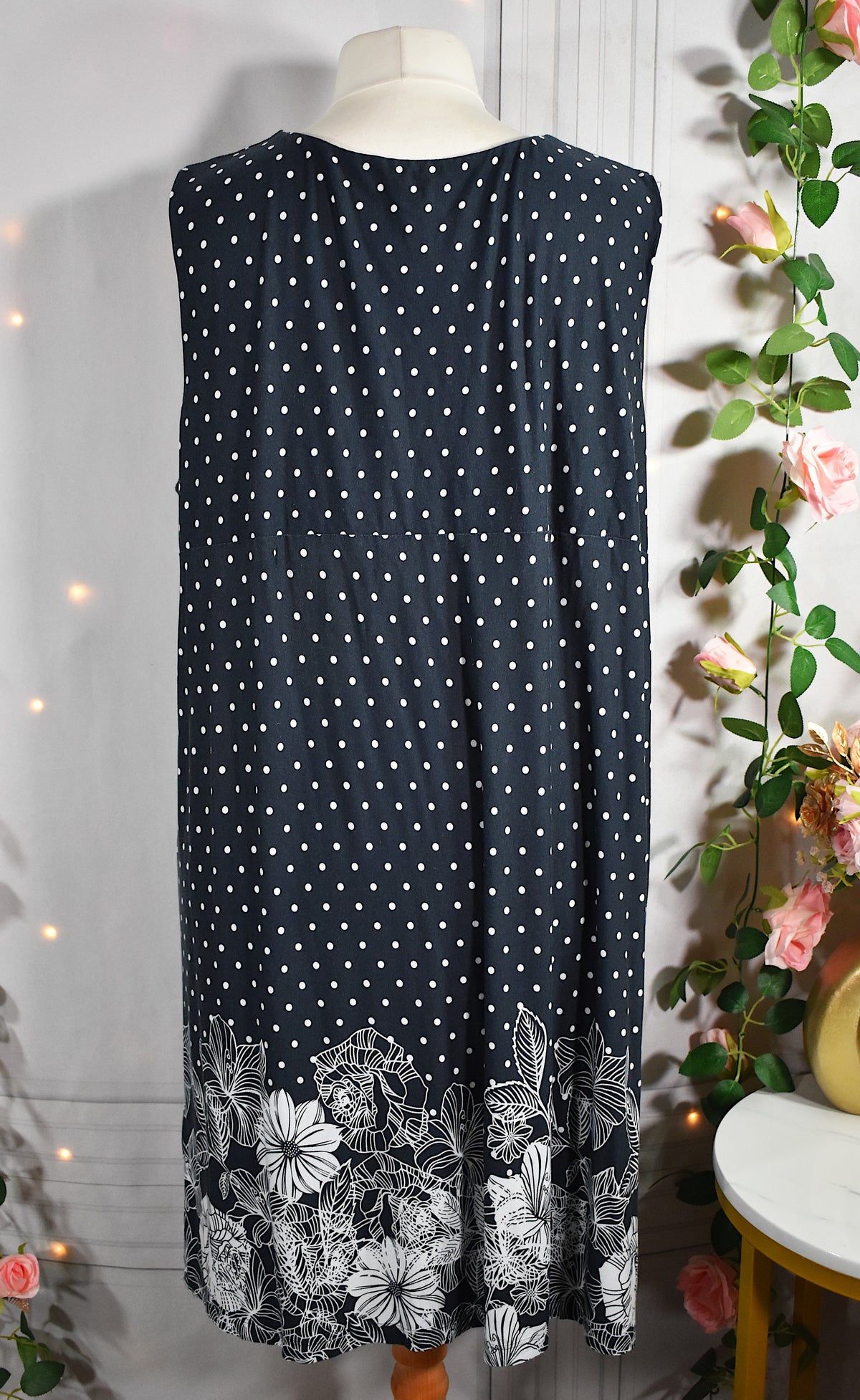 Robe en jersey bleu marine fleurs & pois