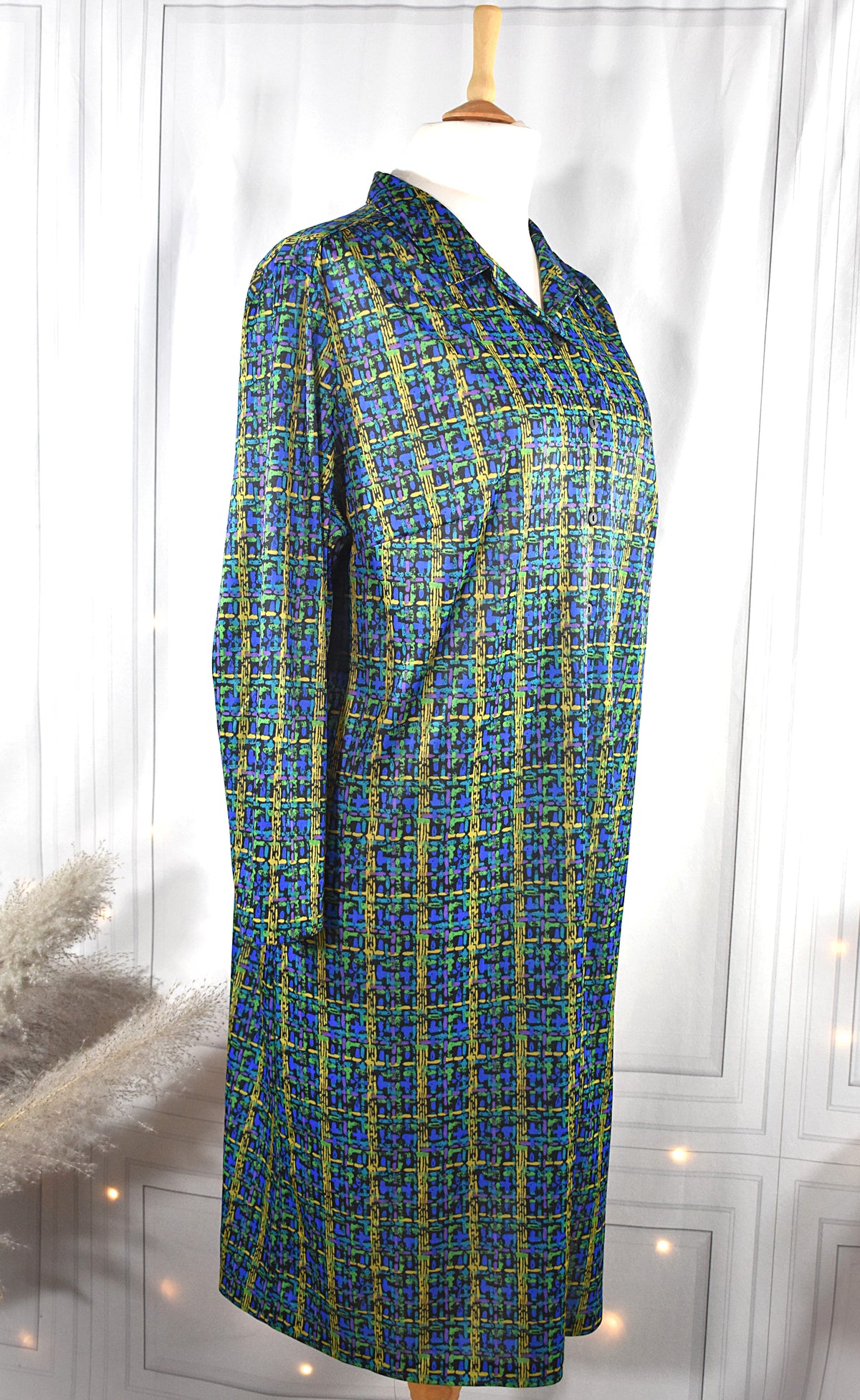 Robe néoprène aux motifs colorés