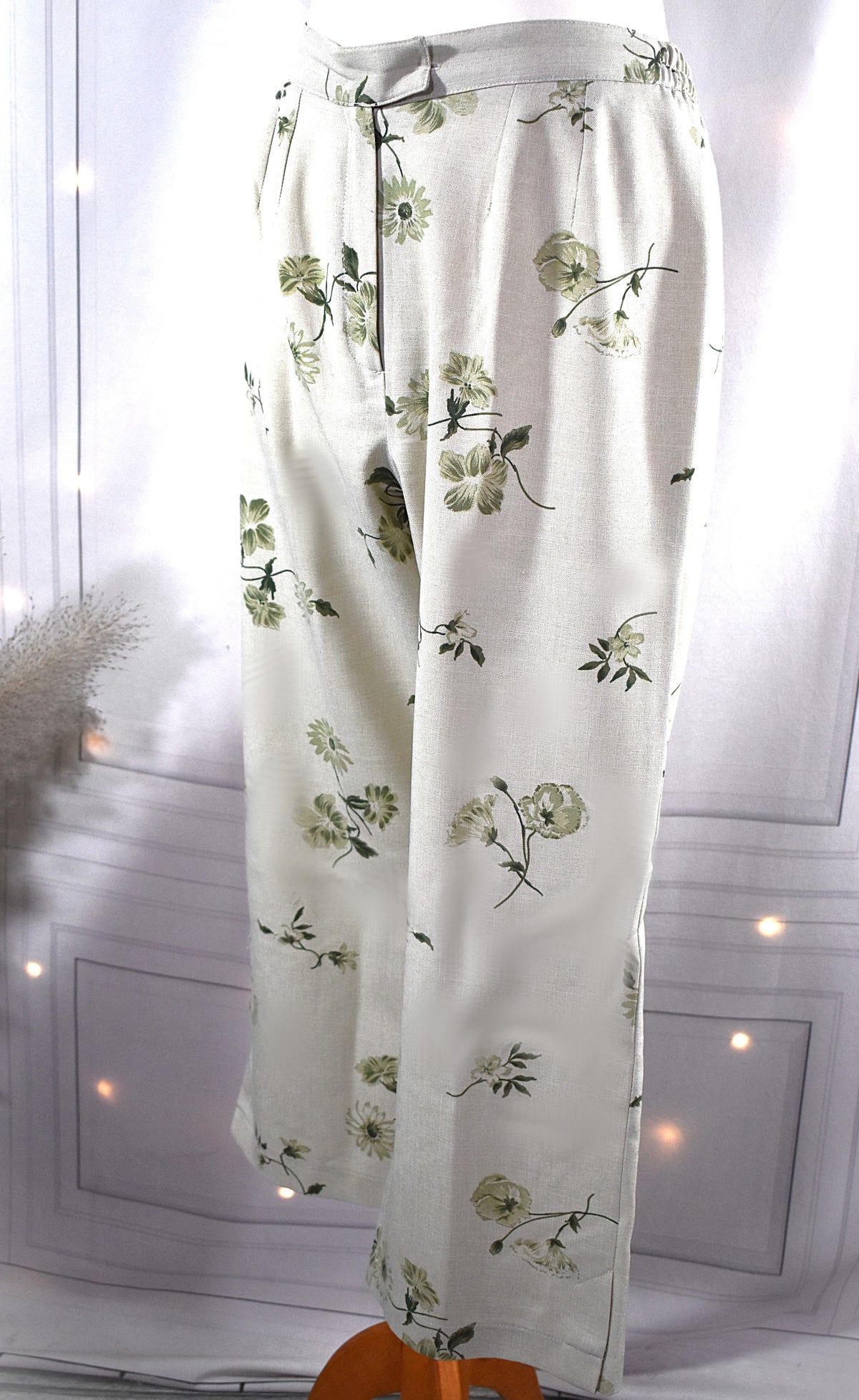 Pantacourt beige fleuri