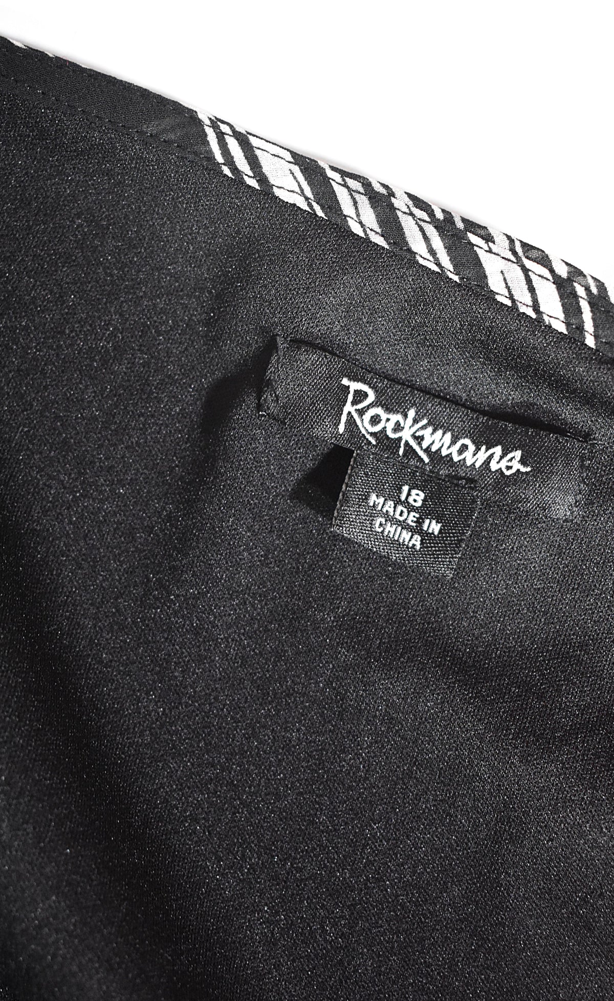 Robe mousseline noire aux motifs zébrés & floraux