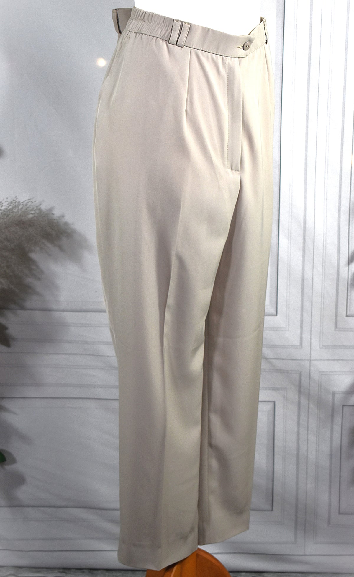 Pantalon beige à pinces