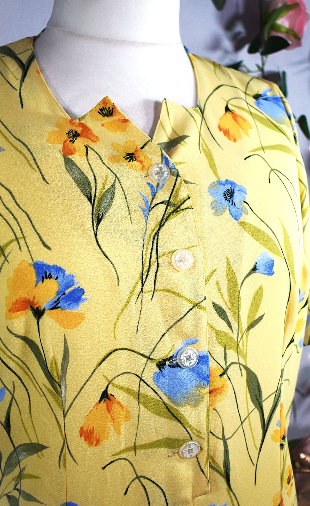Robe champêtre à fleurs jaune