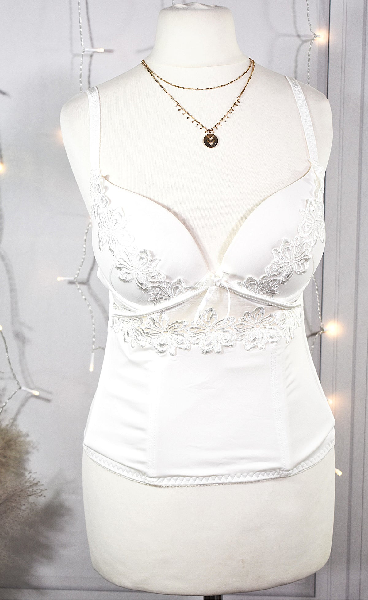 Bustier blanc satin brodé LingaDore