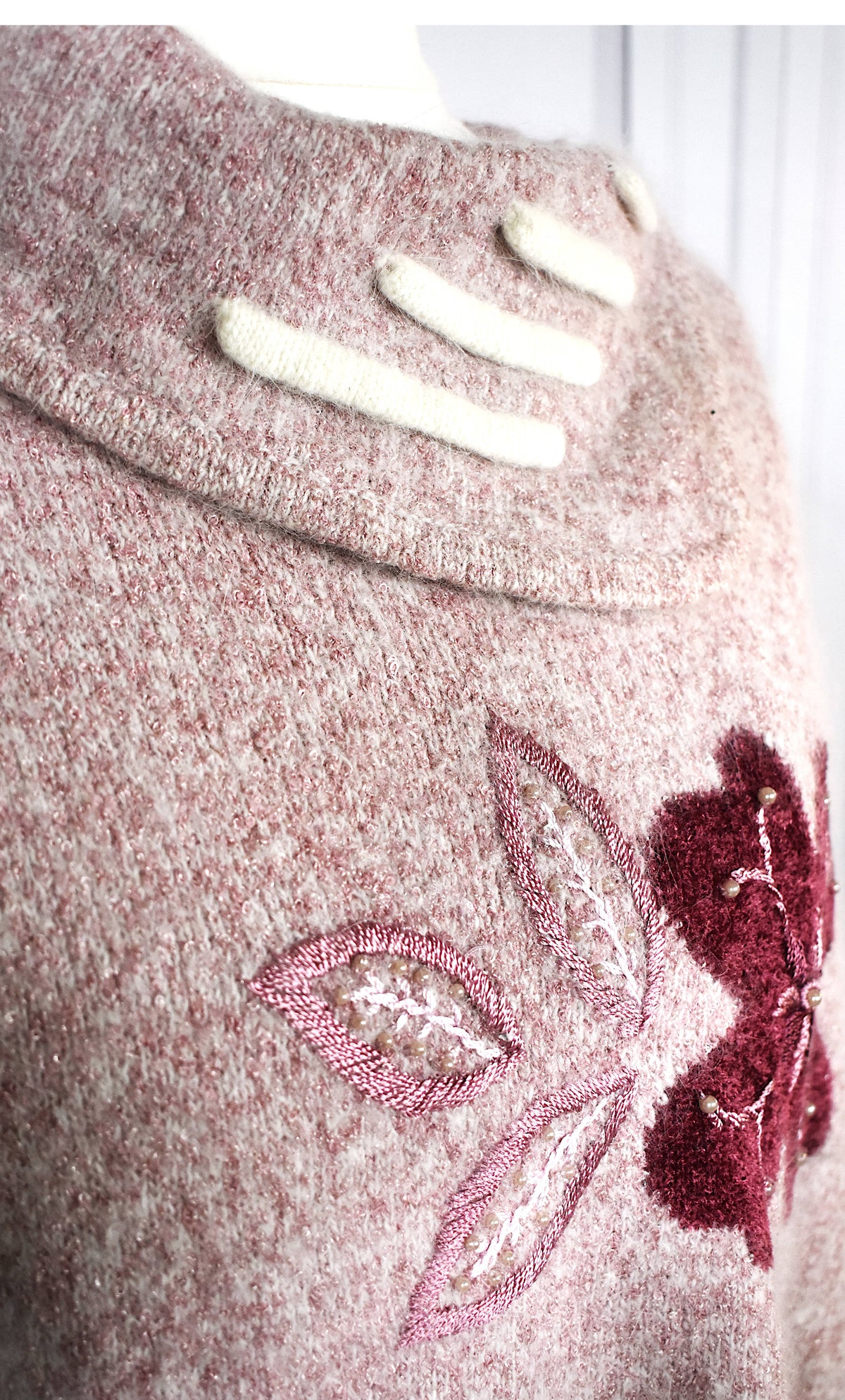 Pull duveteux Angela Baraldi vieux rose, angora et laine