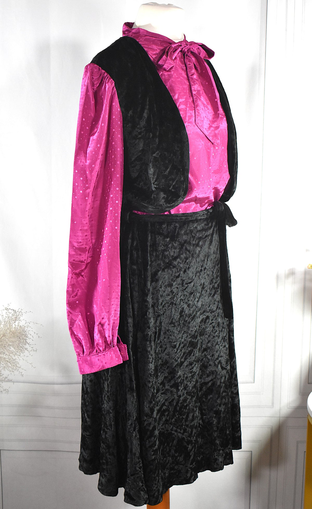 Robe bimatière velours noir & satin rose