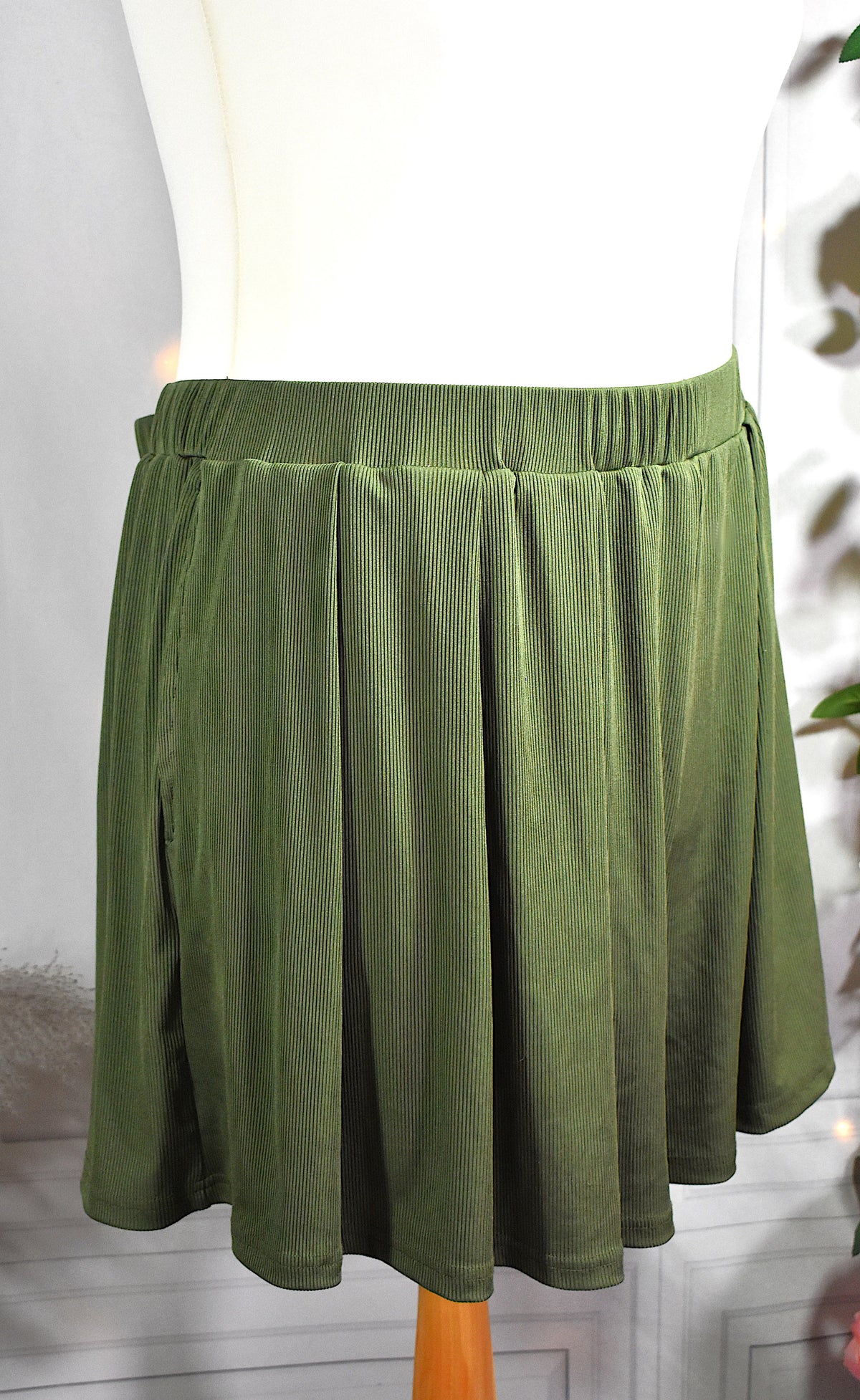 Short jupe culotte vert olive côtelé