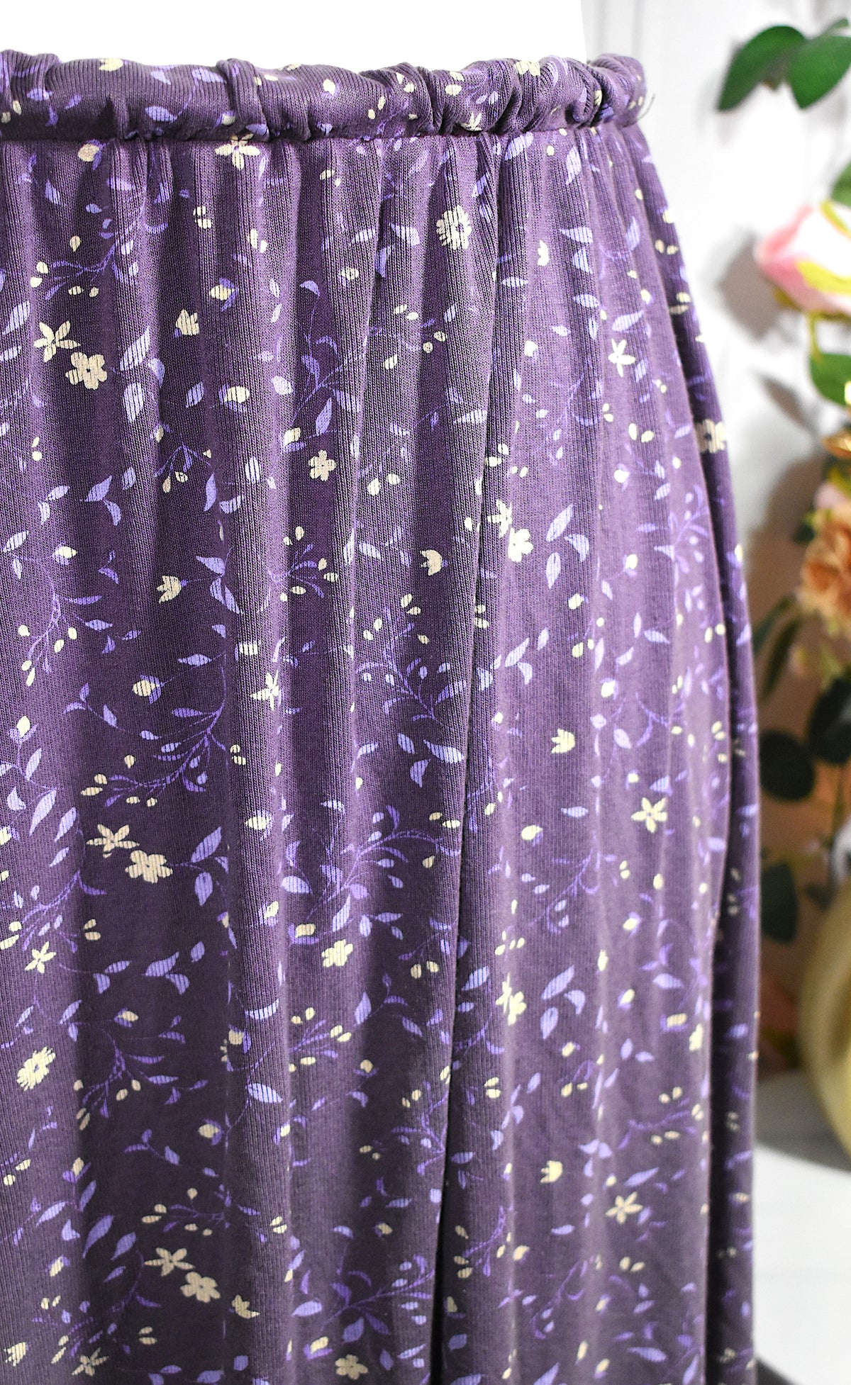 Jupe en jersey violette & fleurs