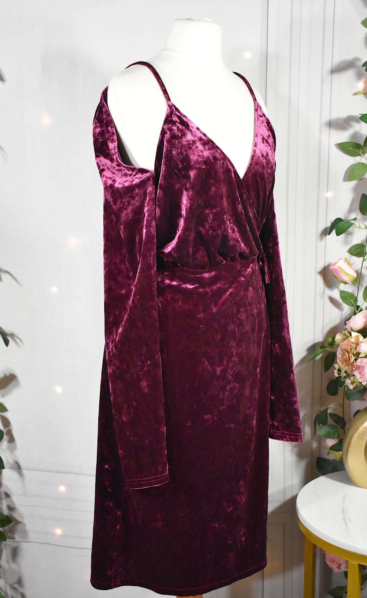 Robe portefeuille en velours bordeaux