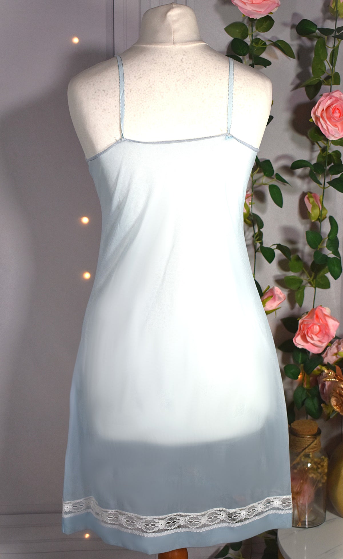 Jolie nuisette vintage bleu pastel