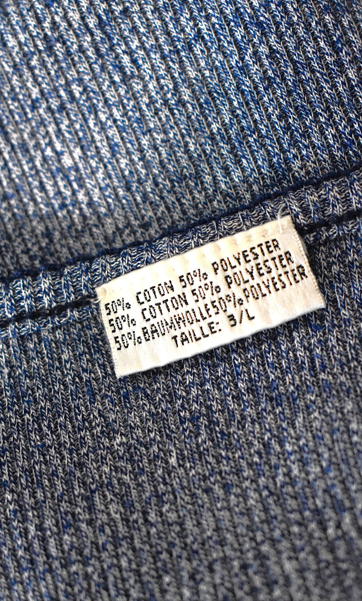 Cardigan vintage Y2K bleu chiné festonné