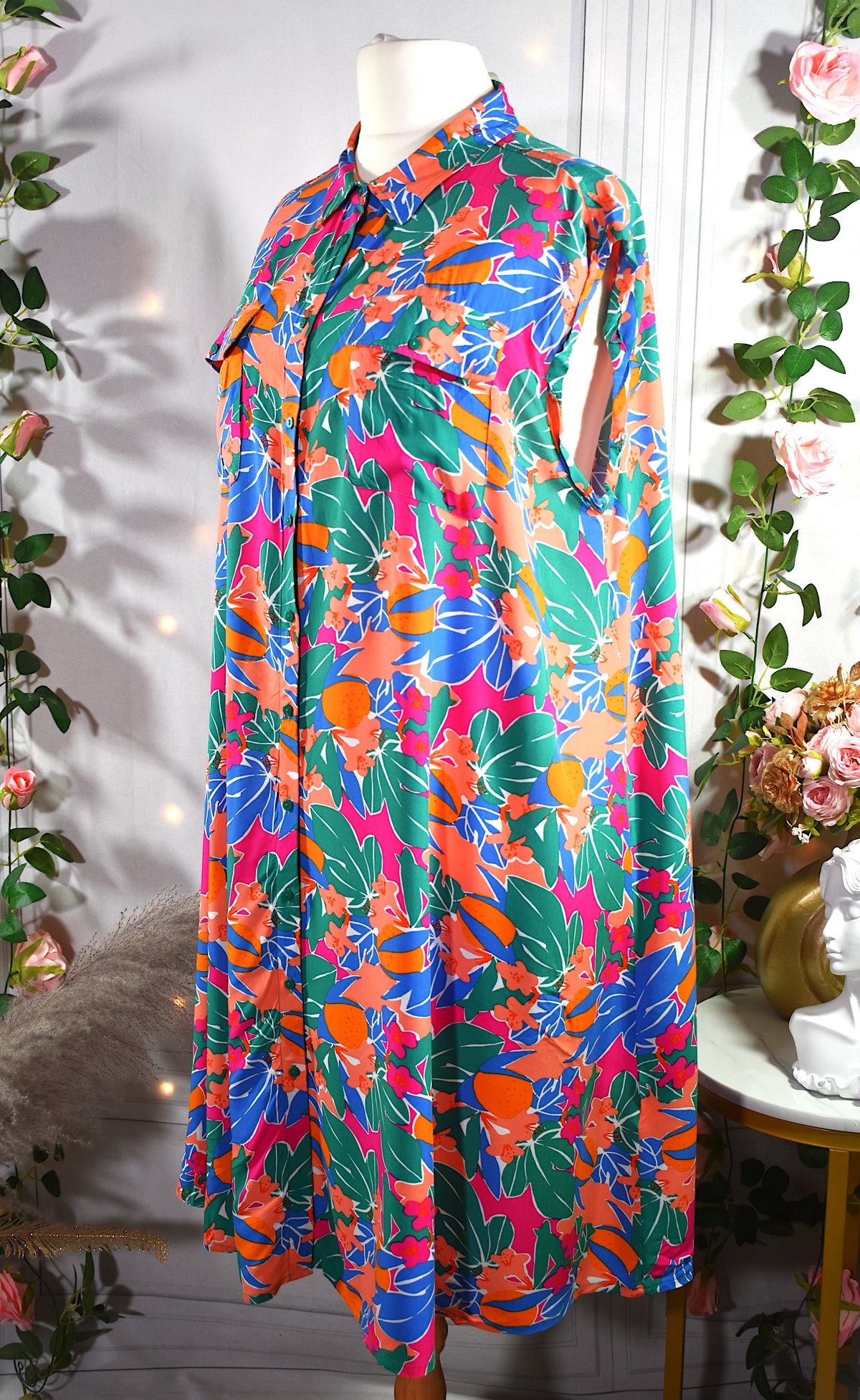 Robe en viscose tropicale colorée