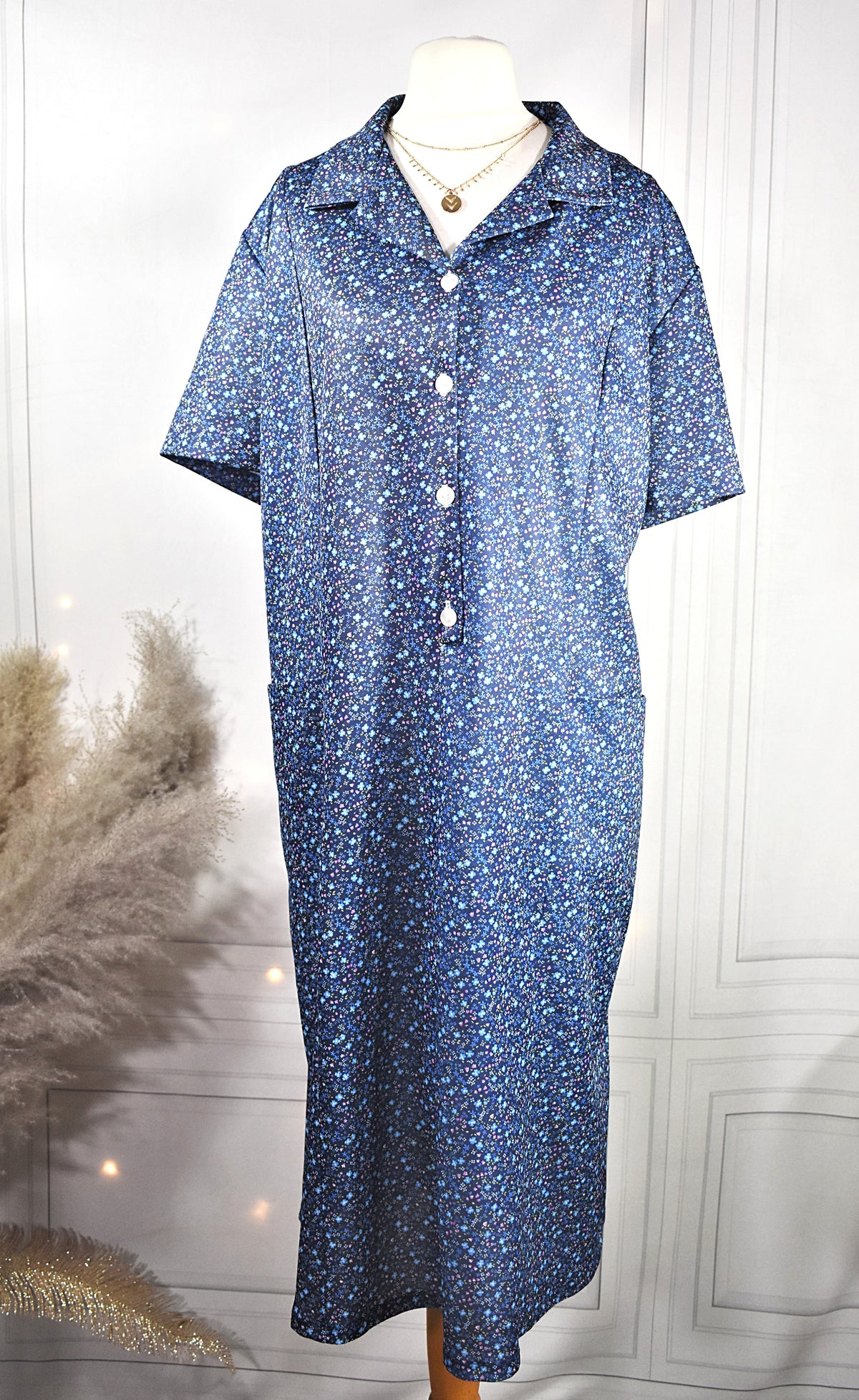 Robe vintage champêtre bleue à petites fleurs - Made in France