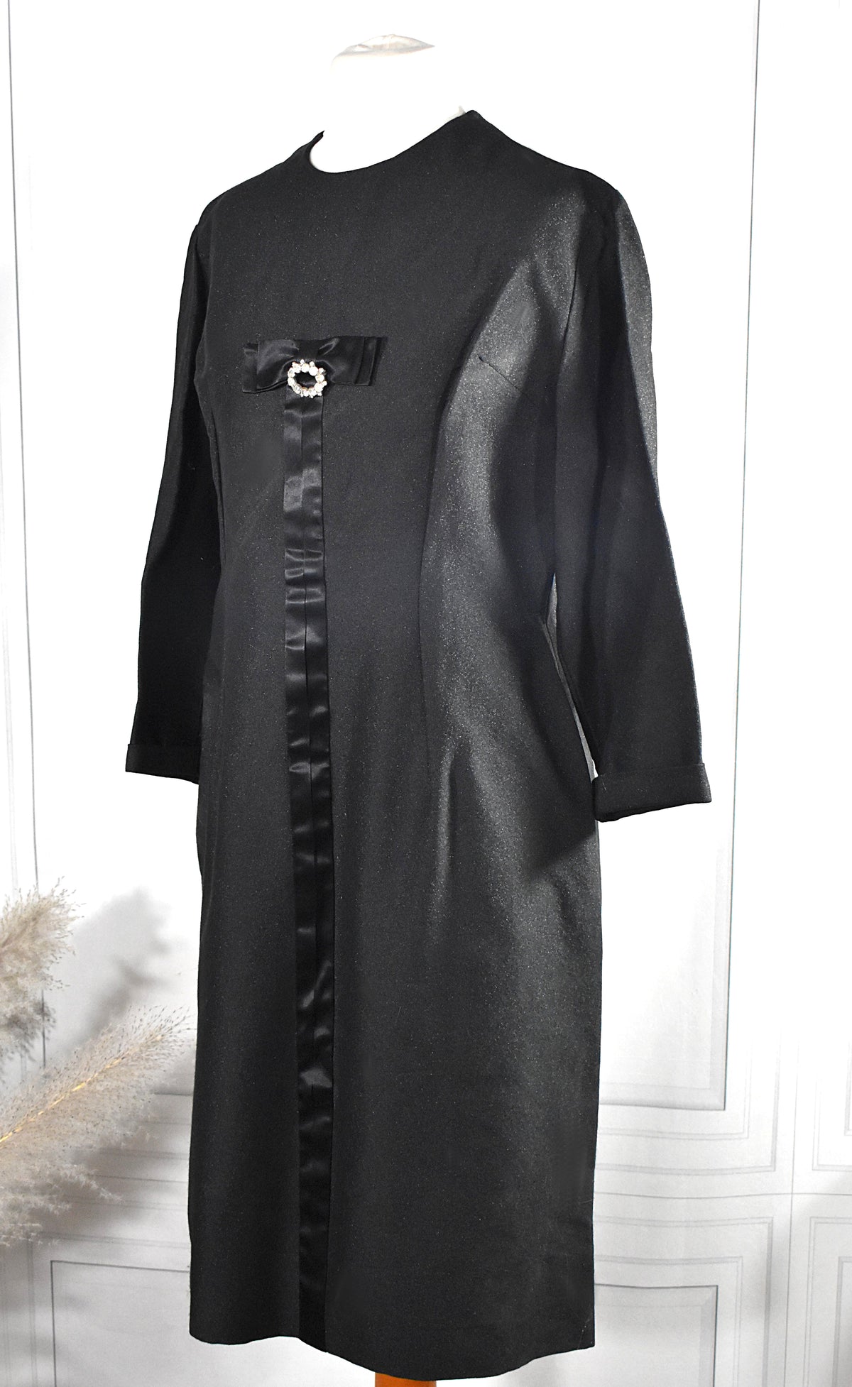 Robe chic noir pailletée