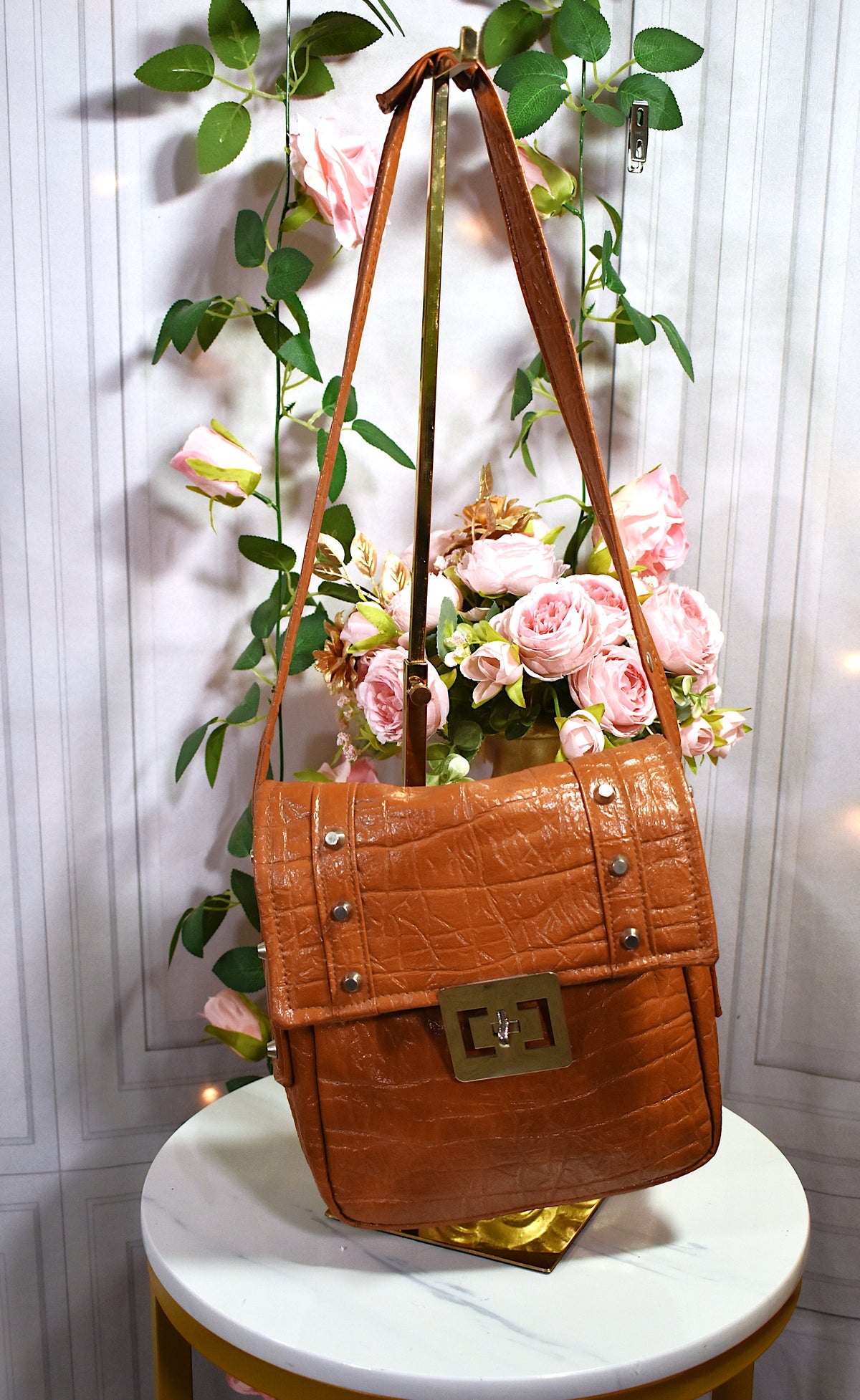Besace similicuir camel effet croco