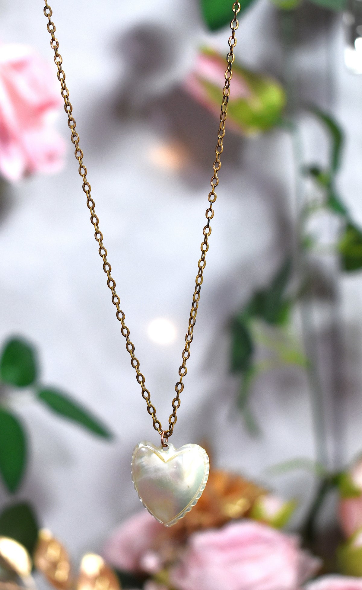Collier avec cœur style nacre