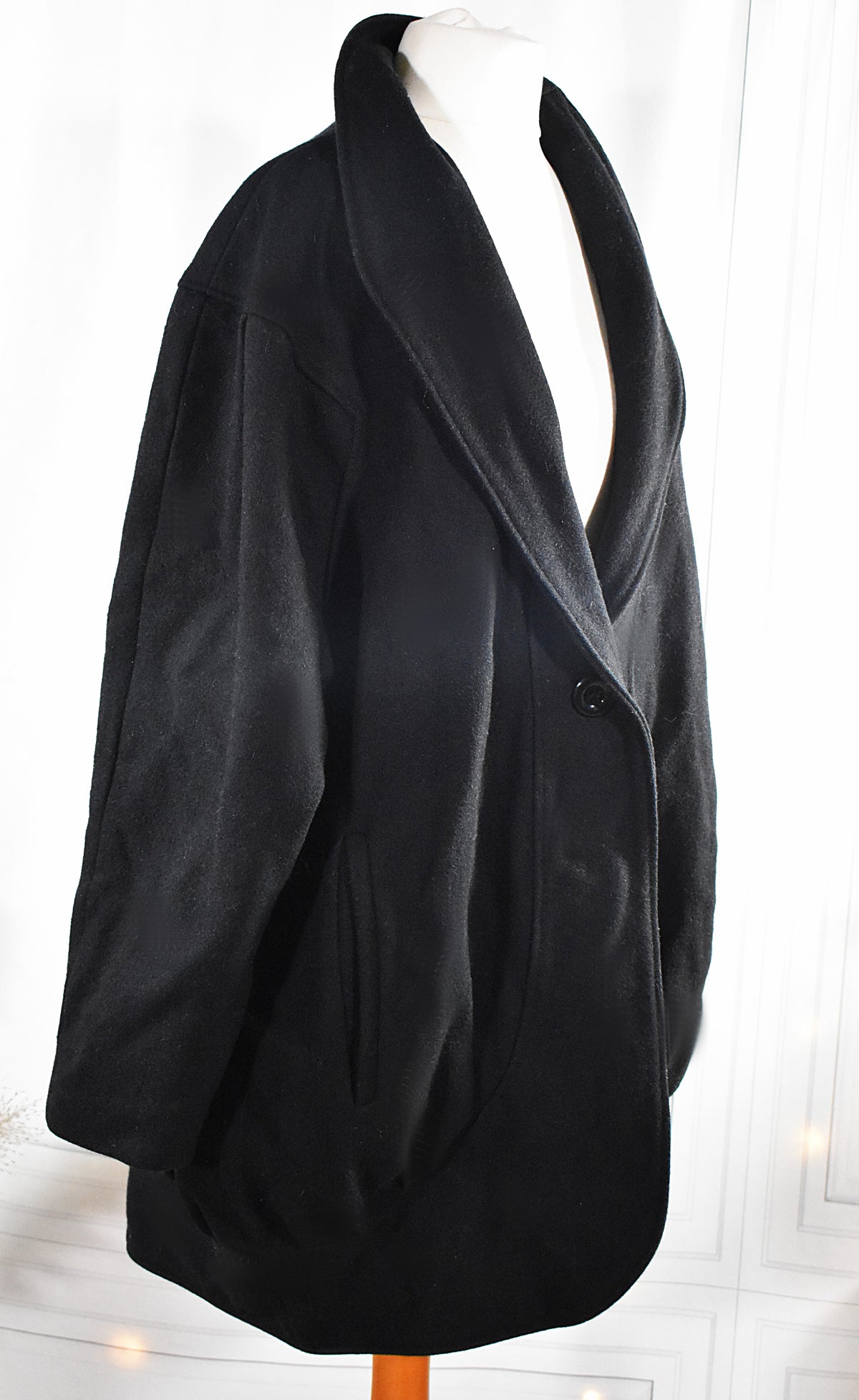 Manteau court en laine mélangée noir