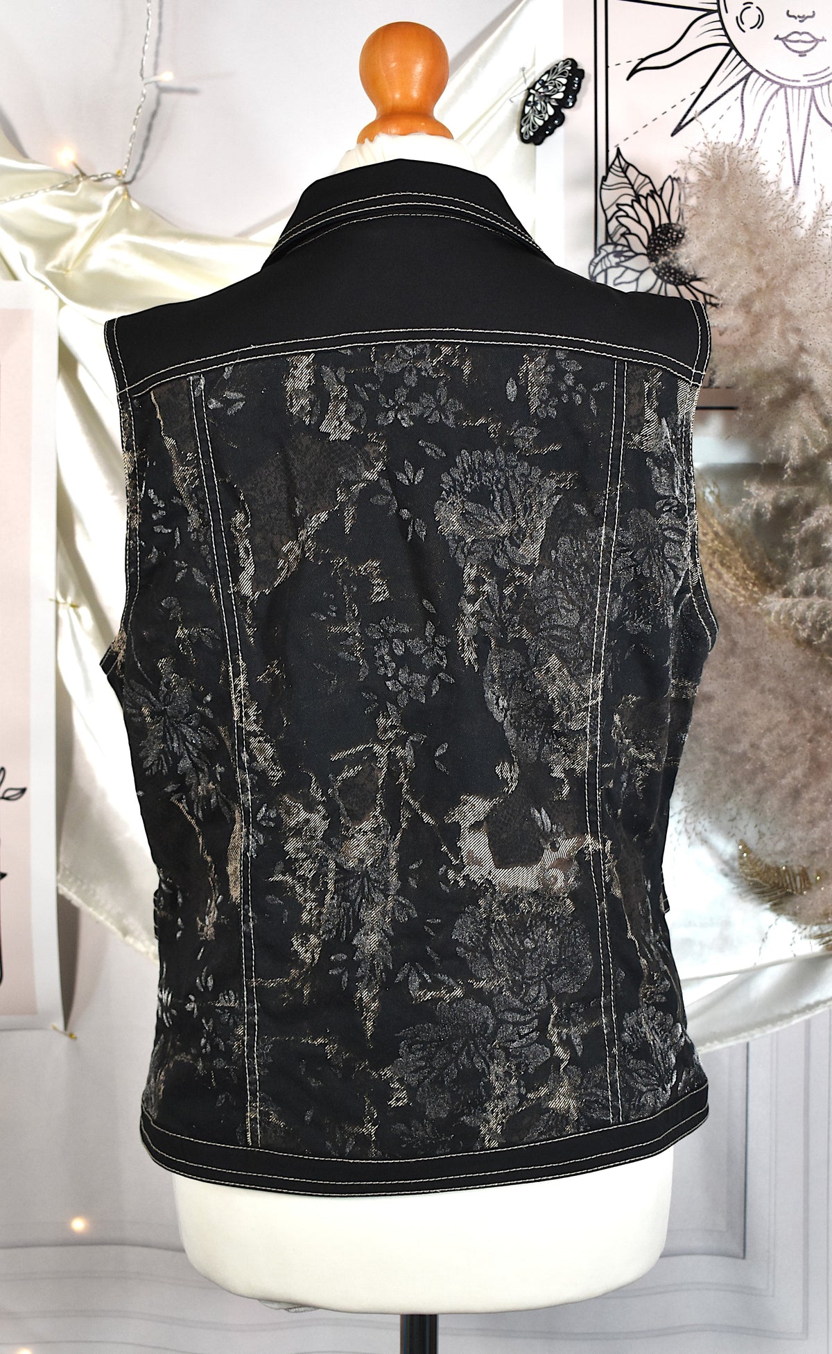 Ensemble jacquard noir argenté, gilet et pantalon