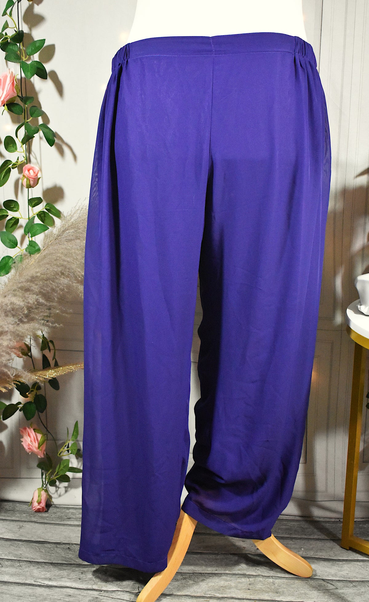 Pantalon en mousseline violette