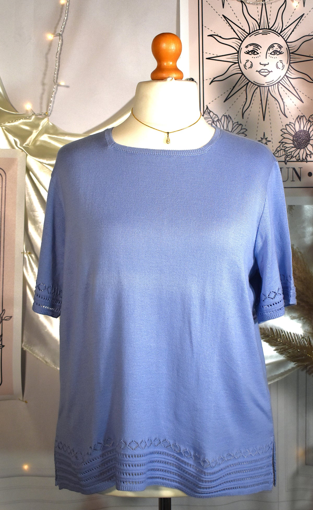 Pull manches courtes bleu bébé maille ajourée