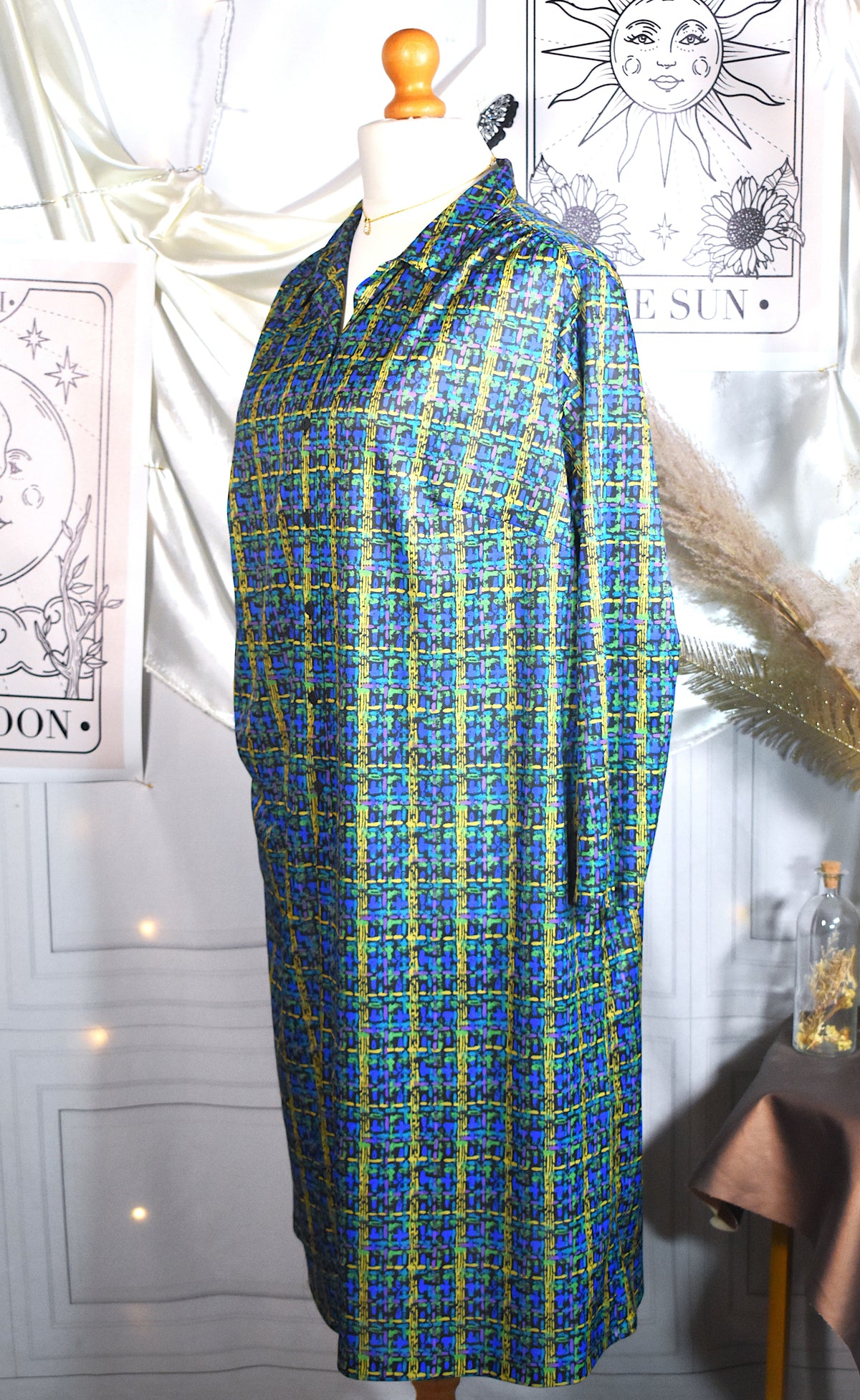 Robe chemise motif graphique bleu vert jaune
