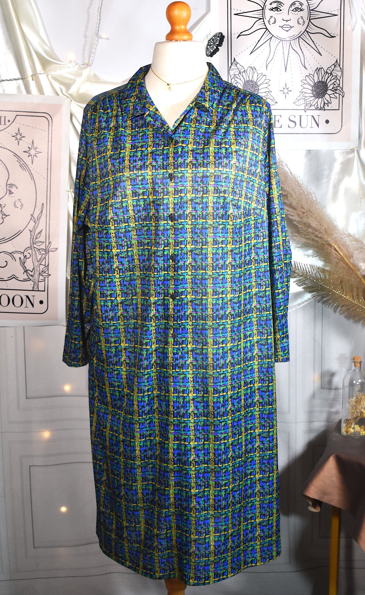 Robe chemise motif graphique bleu vert jaune
