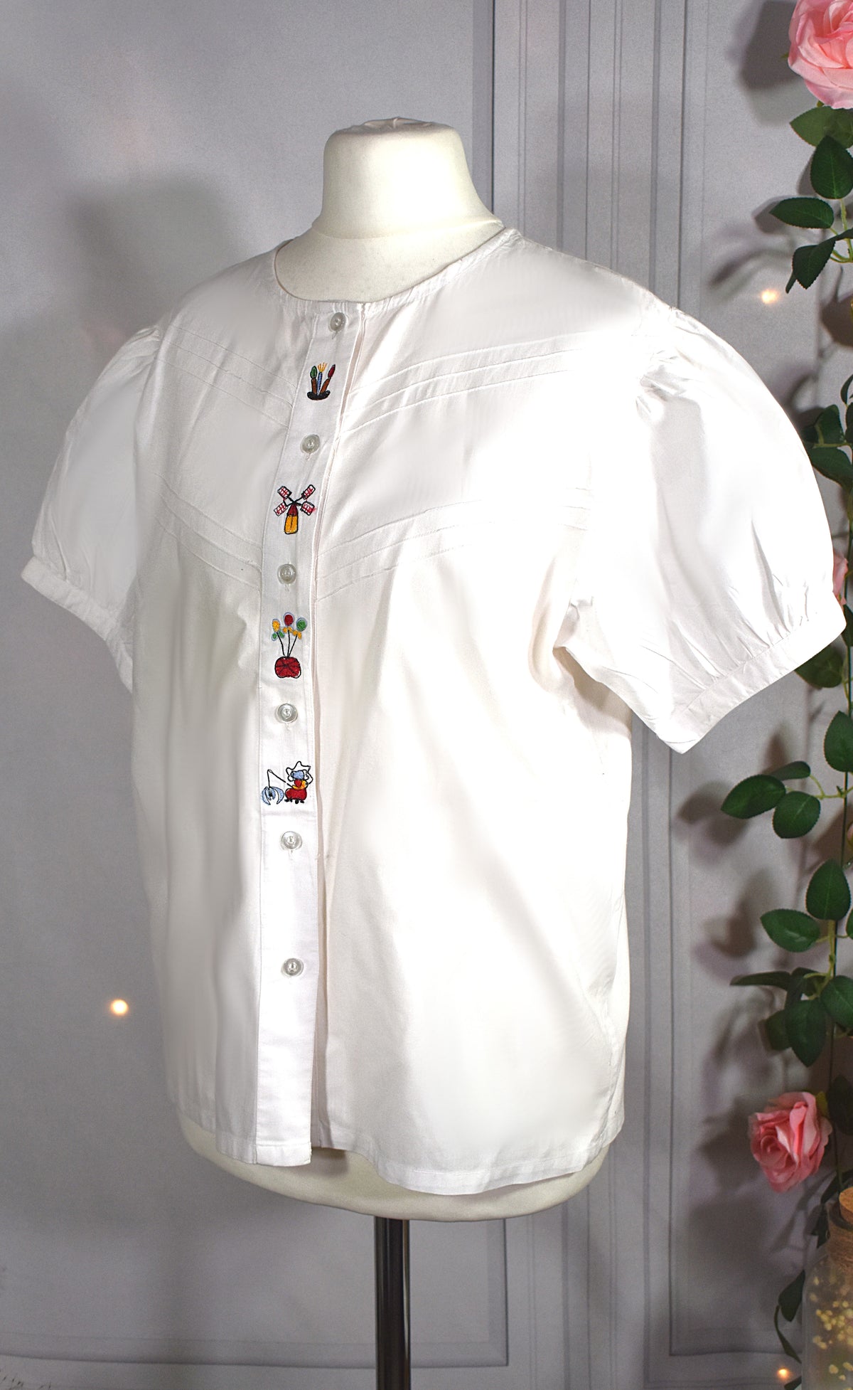 Chemise en coton blanche brodée