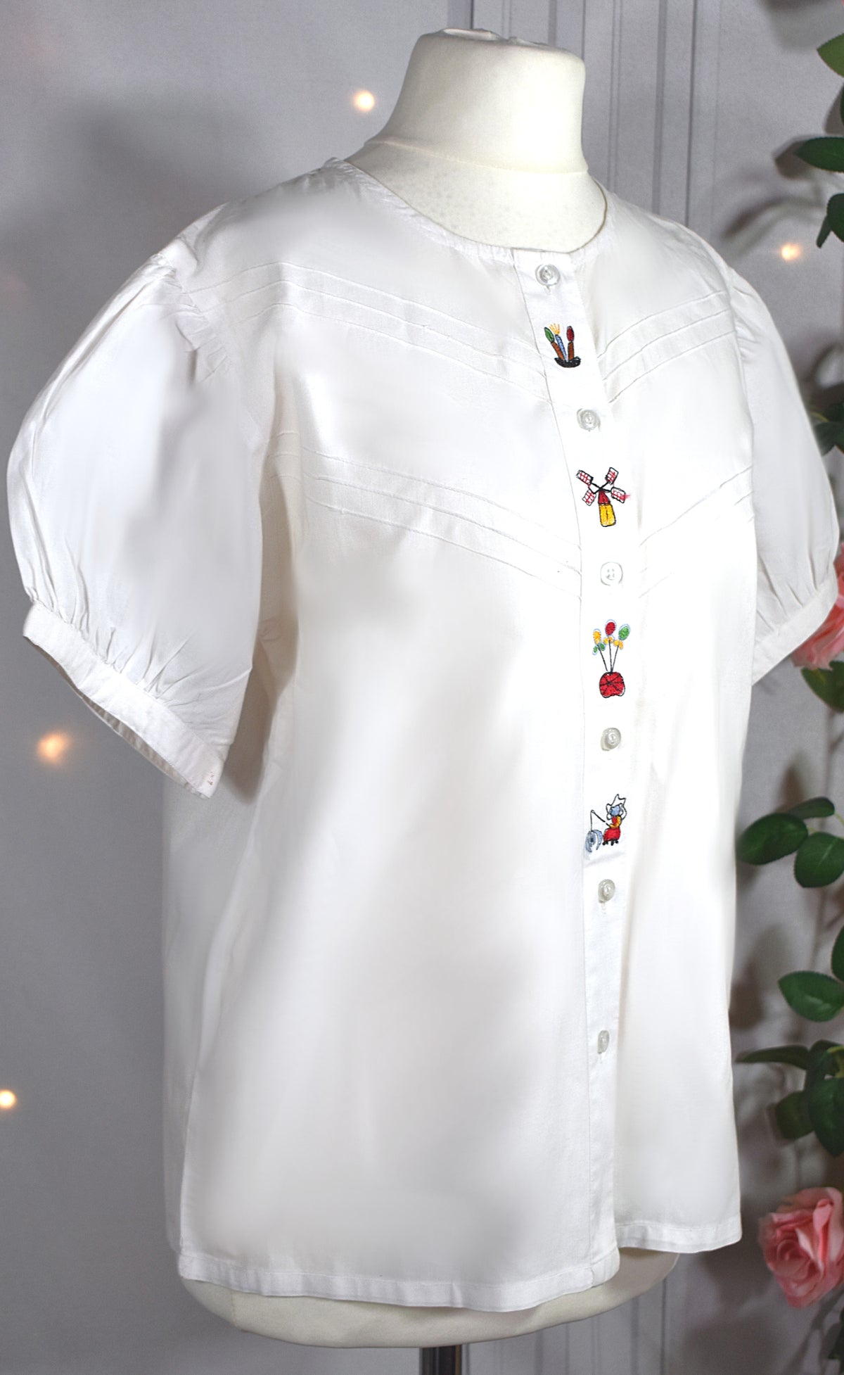 Chemise en coton blanche brodée