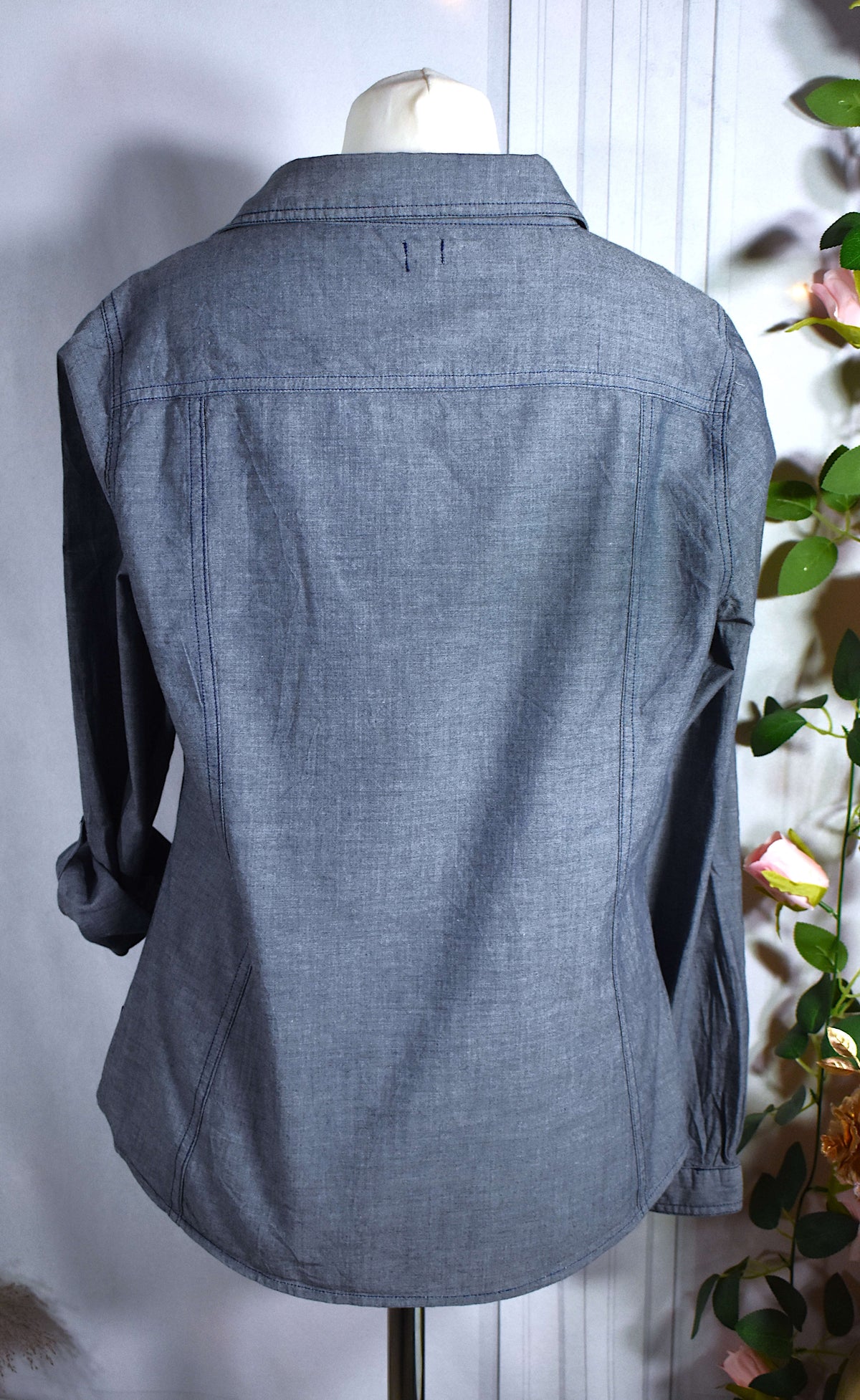 Chemise coton denim brodée