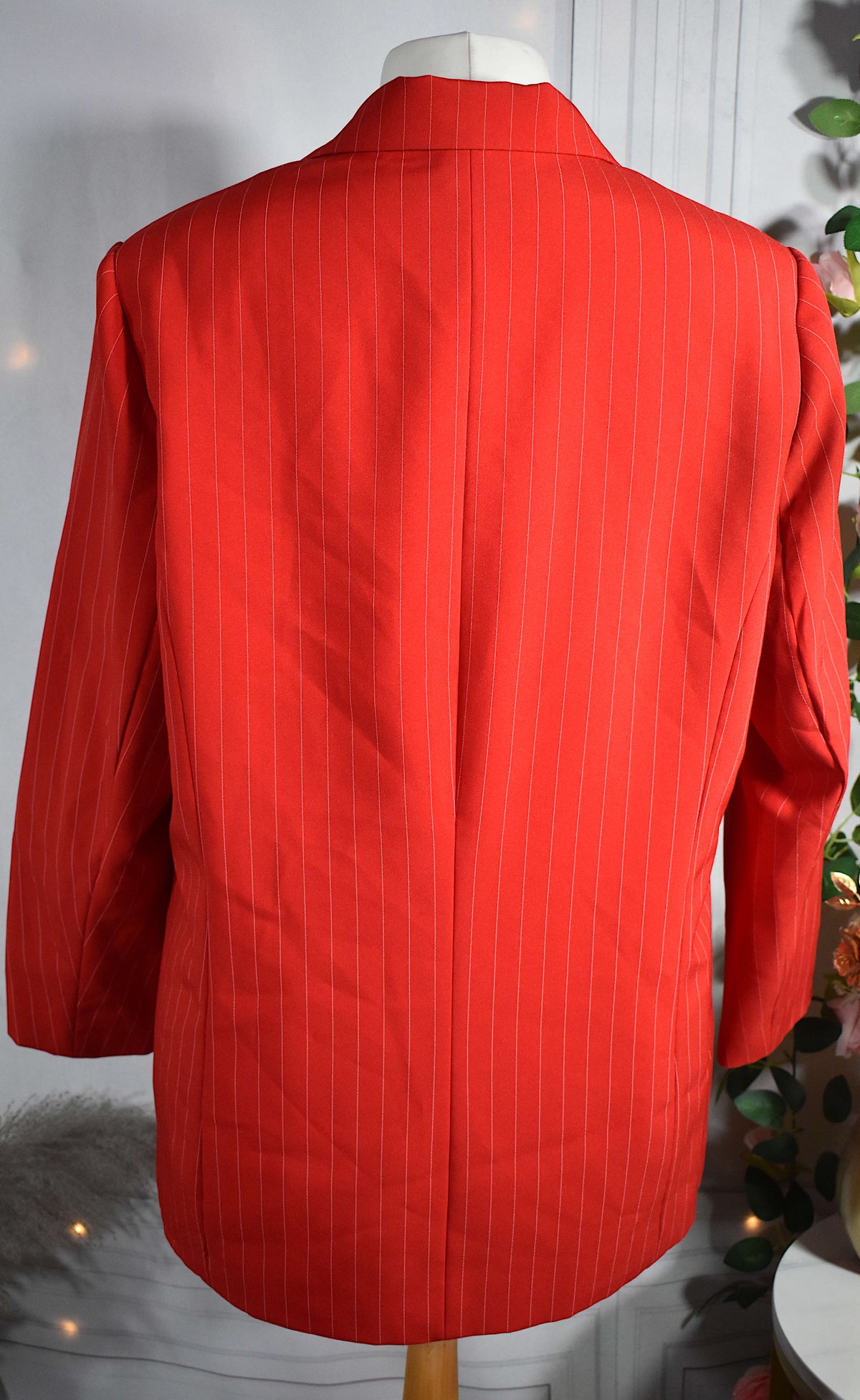 Blazer rouge aux fines rayures