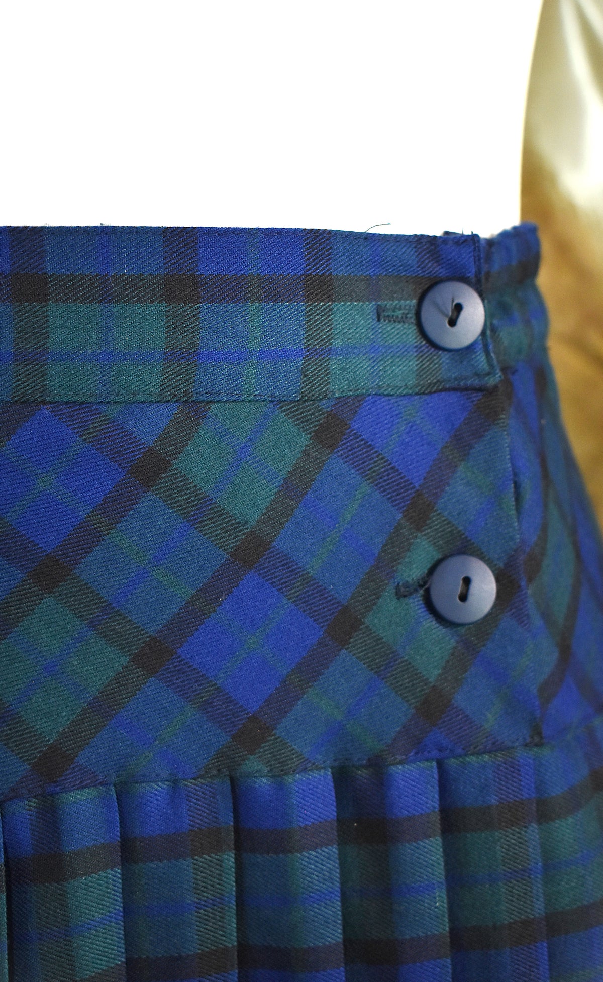 Jupe mi-longue plissée carreaux tartan bleu vert