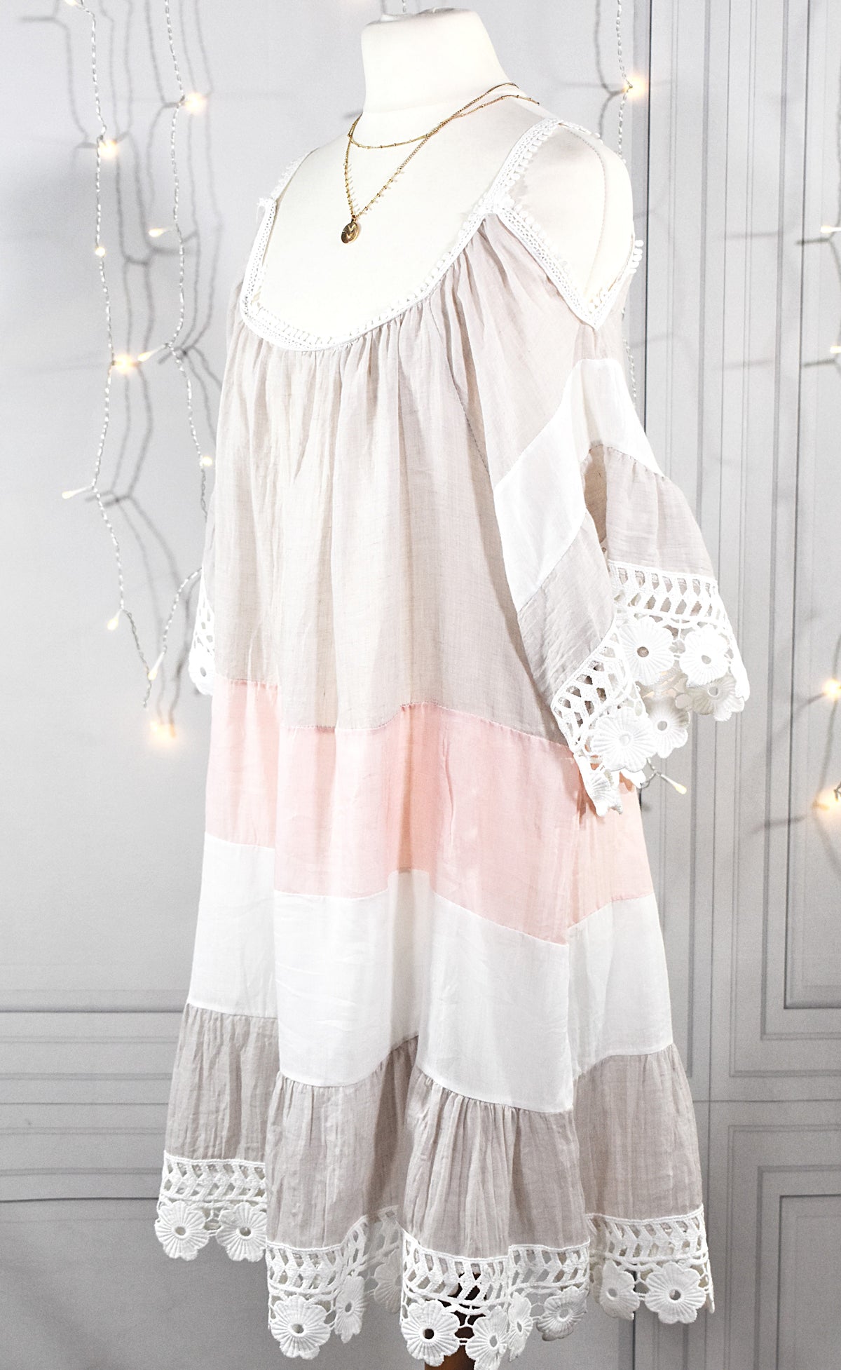 Robe courte bohème pastel