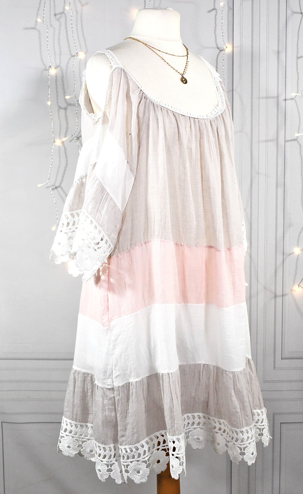 Robe courte bohème pastel