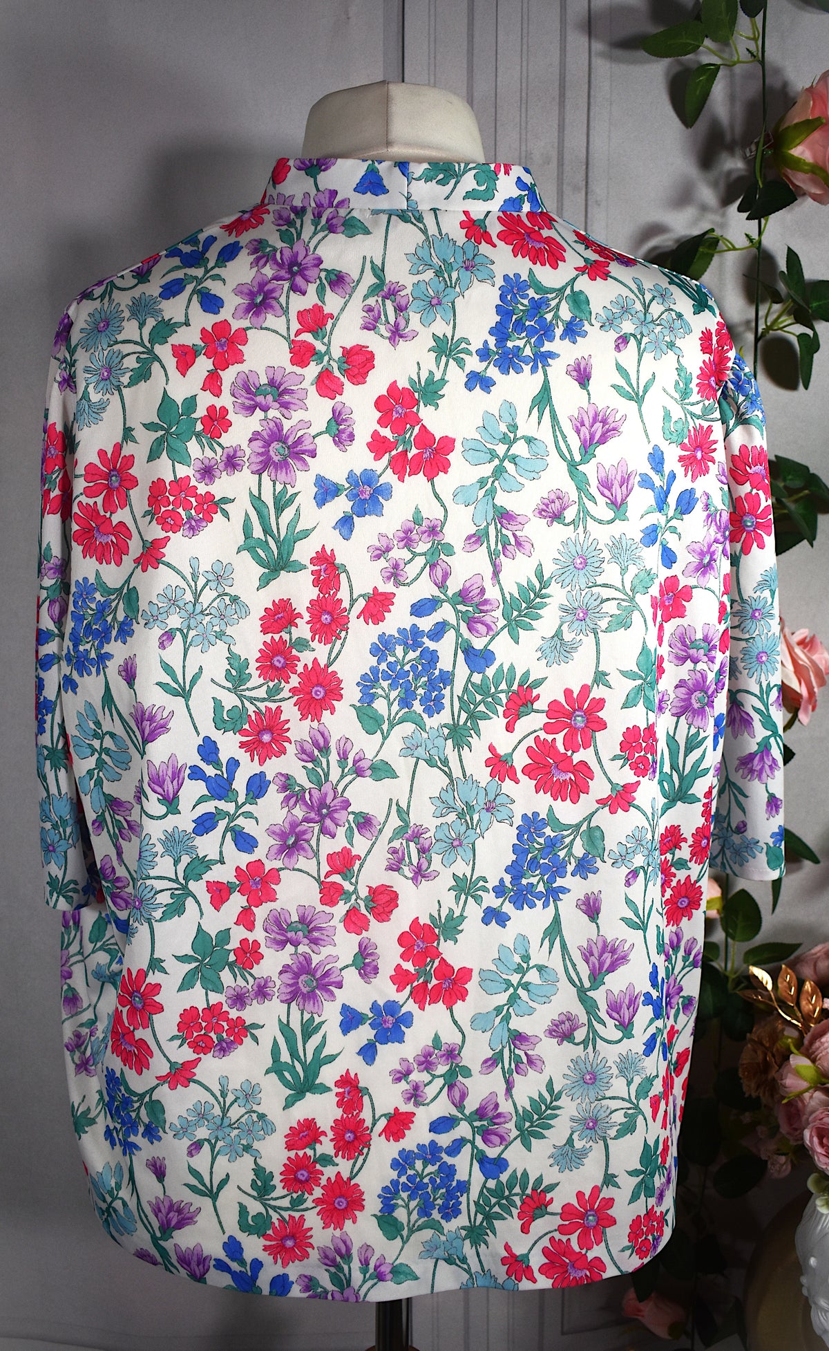 Chemise lavallière à fleurs