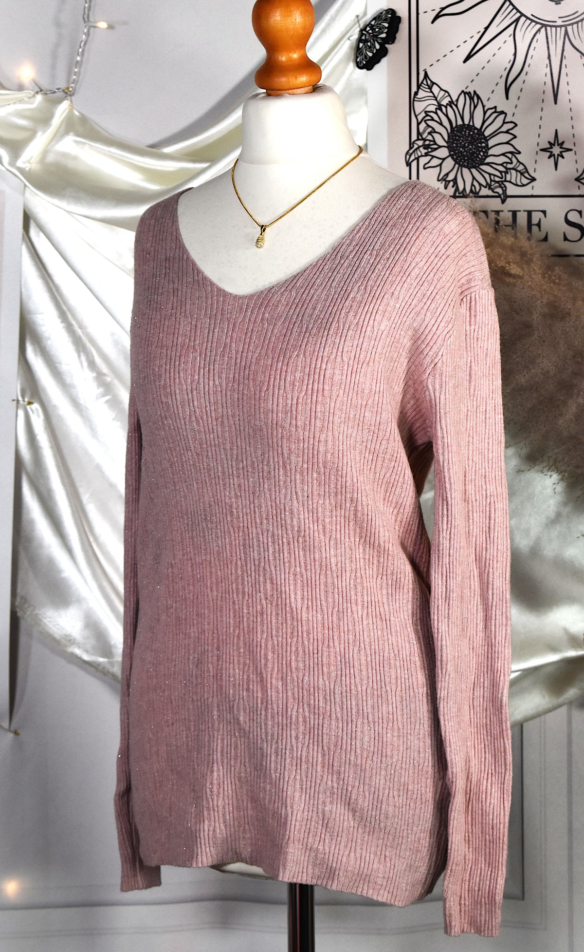 Pull rose poudré pailleté col V stretch