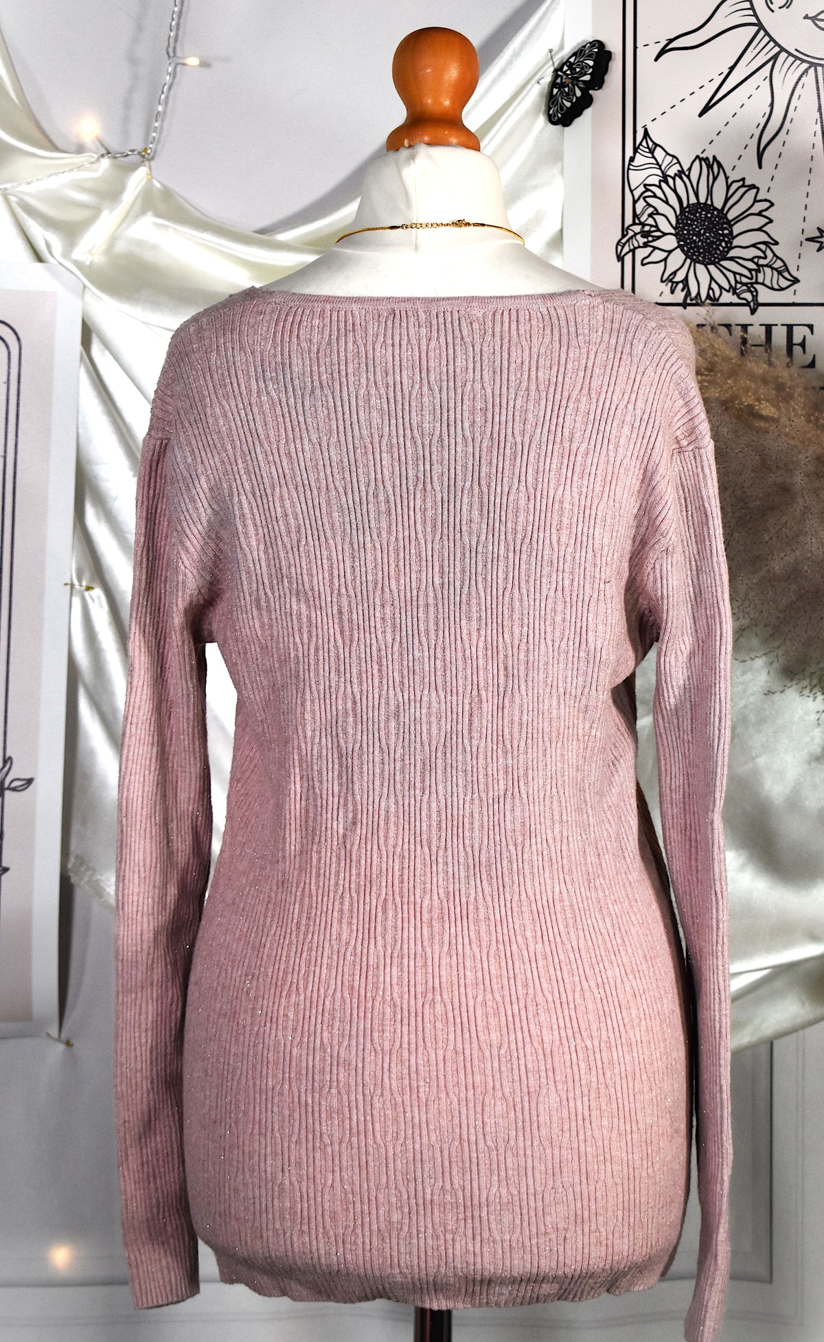 Pull rose poudré pailleté col V stretch