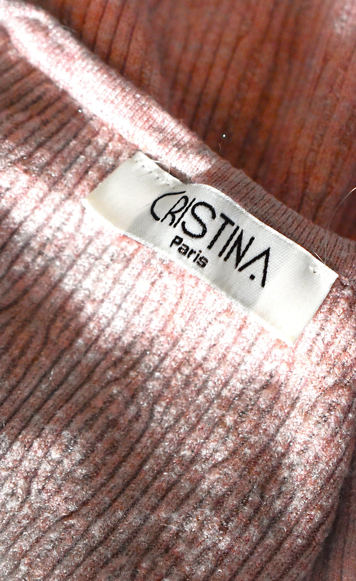 Pull rose poudré pailleté col V stretch