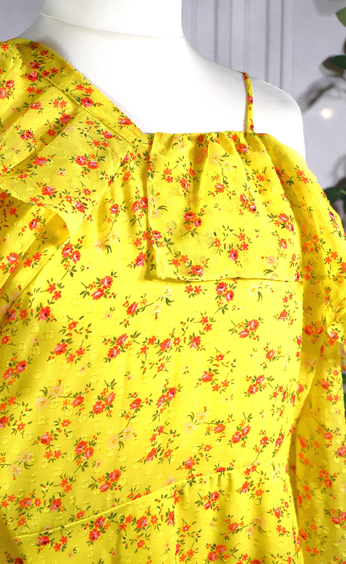 Robe plumetis florale jaune